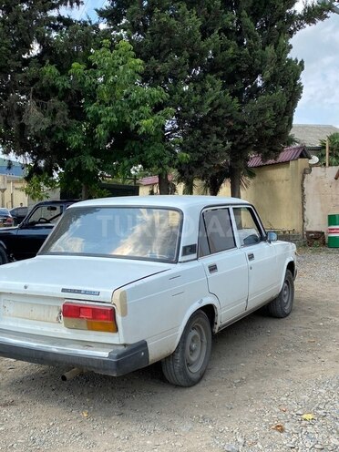 LADA (VAZ) 2107-5