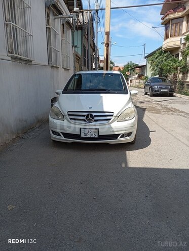 Mercedes B 170-1