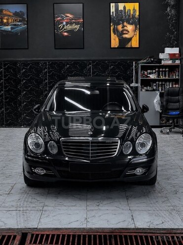 Mercedes E 350-1