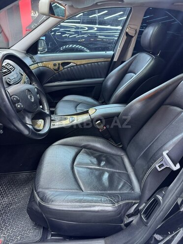 Mercedes E 350-12
