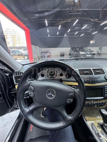 Mercedes E 350-9