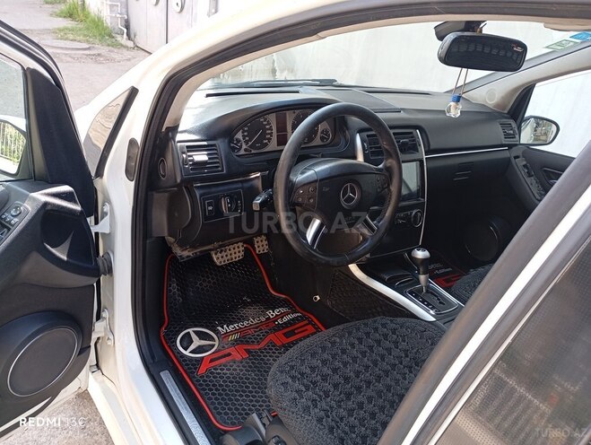 Mercedes B 170-5