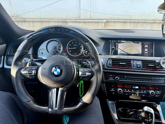 BMW 528-9