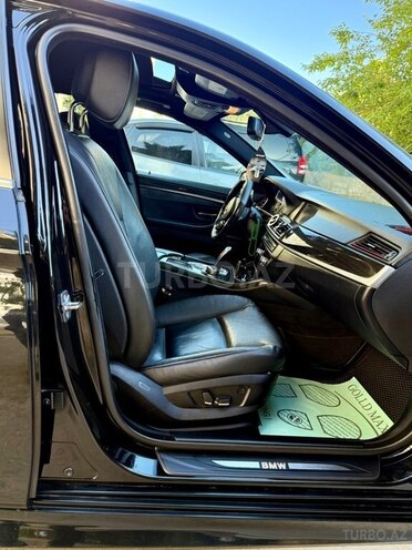 BMW 528-19