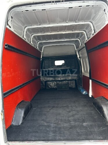 Ford Transit-7
