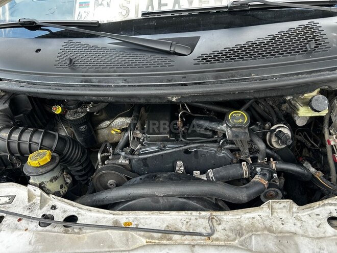 Ford Transit-15
