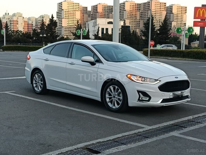 Ford Fusion (North America)-1