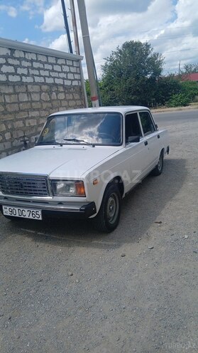 LADA (VAZ) 2107-2