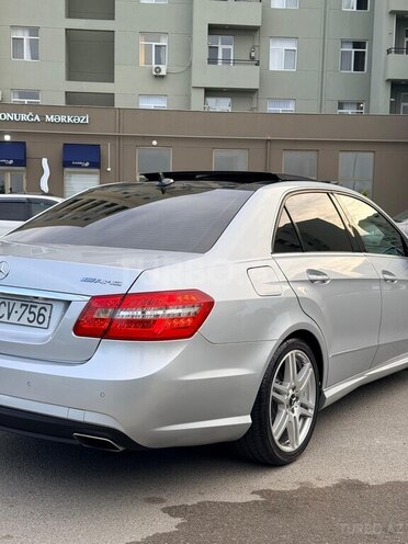 Mercedes E 250-5