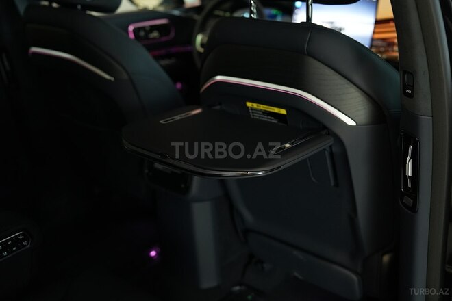 ZEEKR 9X-31