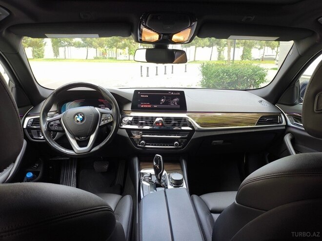 BMW 530-5