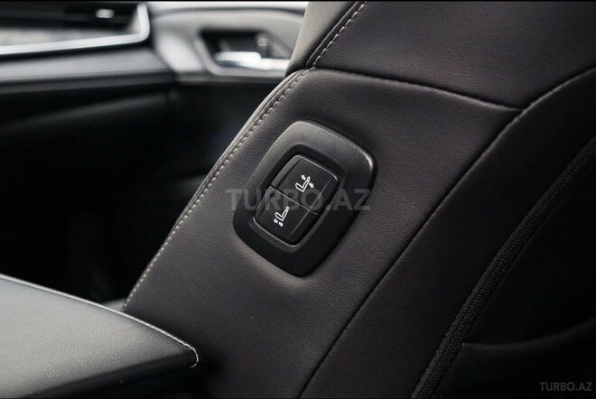 Toyota Camry-4