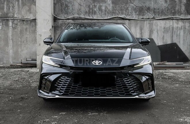 Toyota Camry-1