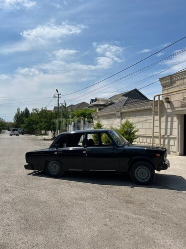 LADA (VAZ) 2107-10