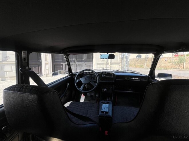 LADA (VAZ) 2107-17