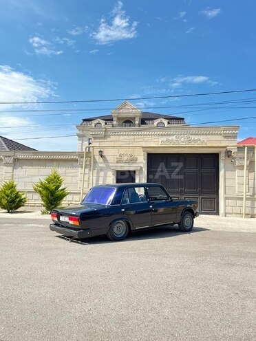 LADA (VAZ) 2107-5