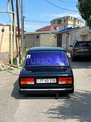 LADA (VAZ) 2107-2