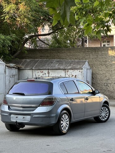 Opel Astra-10