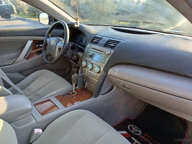 Toyota Camry-4