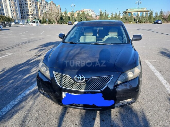 Toyota Camry-1