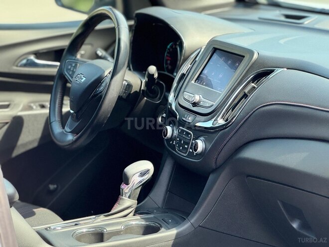 Chevrolet Equinox-8