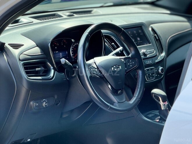 Chevrolet Equinox-12