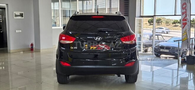Hyundai ix35-7