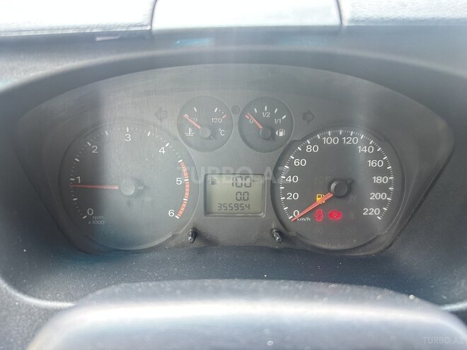 Ford Transit-2