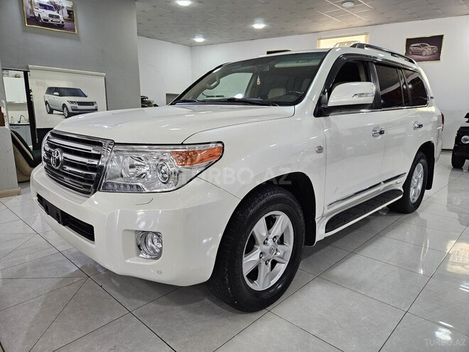 Toyota Land Cruiser-4