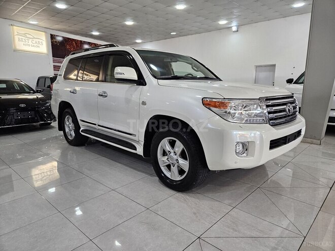 Toyota Land Cruiser-2