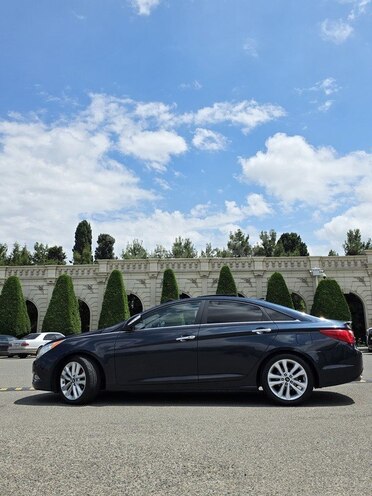 Hyundai Sonata-7