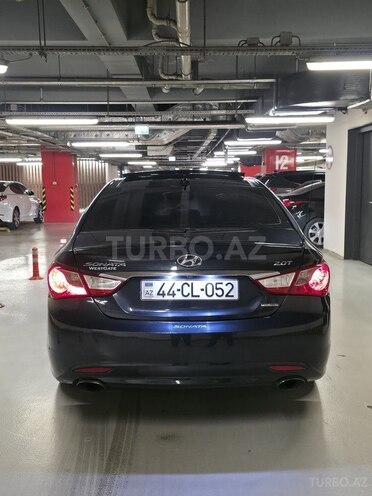 Hyundai Sonata-17