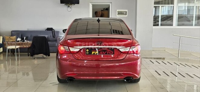 Hyundai Sonata-3