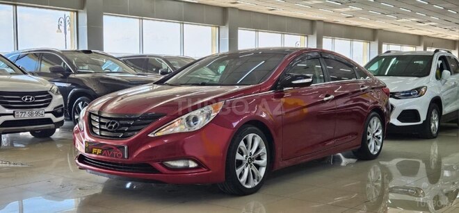 Hyundai Sonata-6
