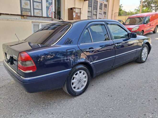 Mercedes C 200-4