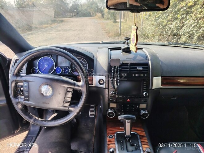 Volkswagen Touareg-4