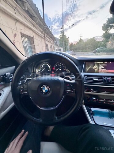 BMW 528-19
