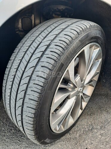 Hyundai Sonata-7