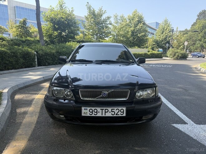 Volvo S40-1