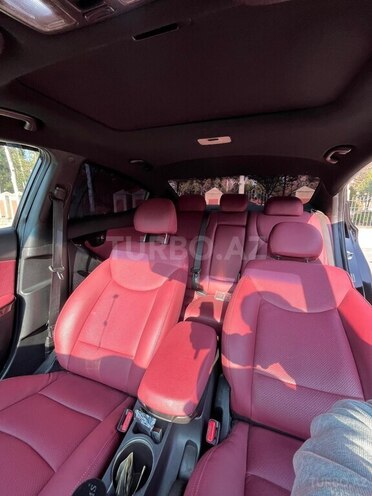 Hyundai Elantra-5