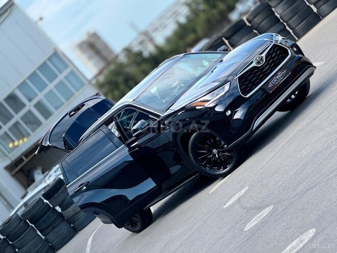 Toyota Highlander-3