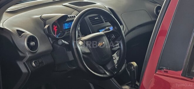 Chevrolet Aveo-9