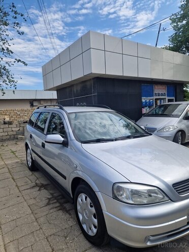 Opel Astra-3