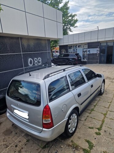 Opel Astra-8