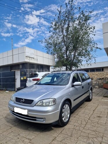 Opel Astra-9