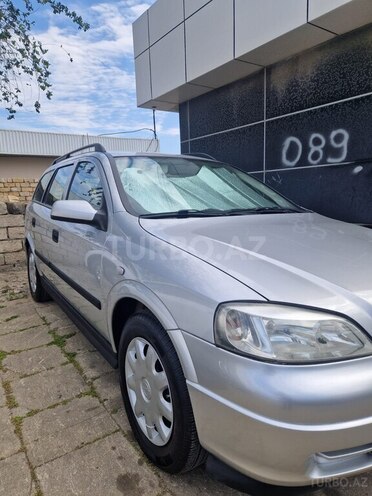 Opel Astra-10