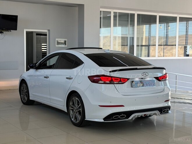 Hyundai Avante-14