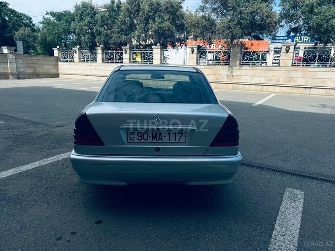 Mercedes C 200-5
