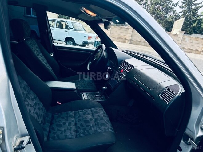 Mercedes C 200-9