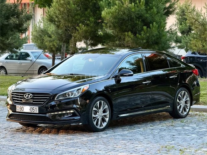 Hyundai Sonata-2